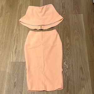 ELIZABETH and JAMES - Top and Dress